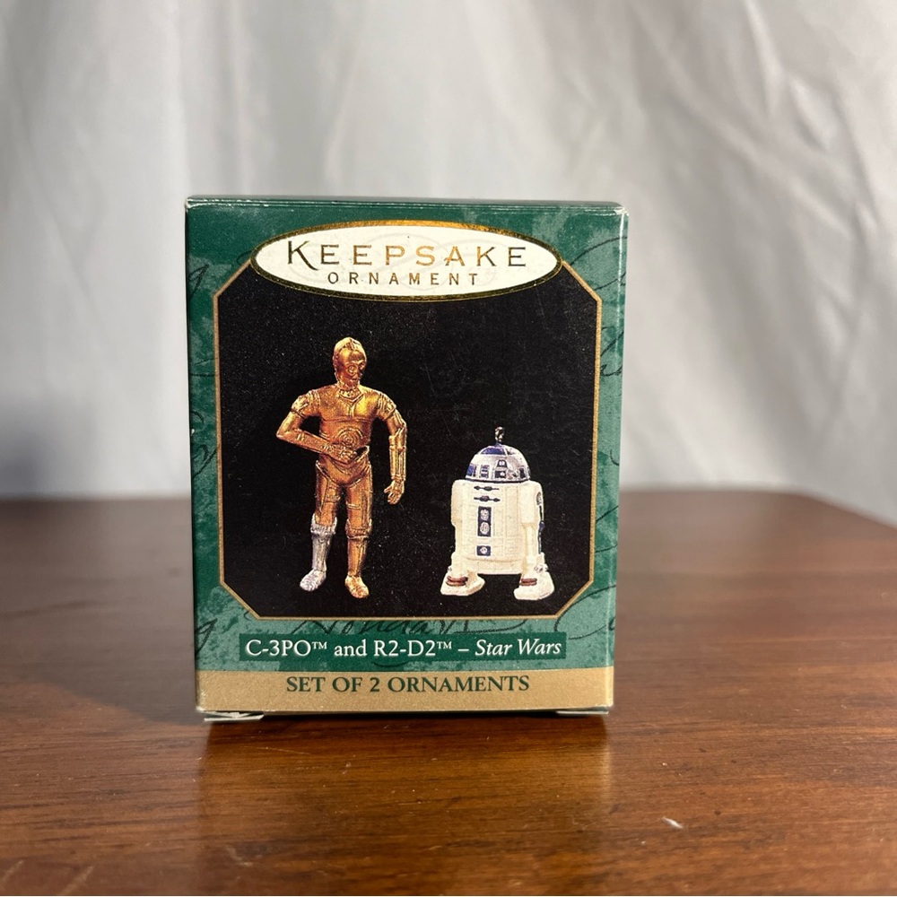 Hallmark 1997 Star Wars C-3PO and R2-D2 Miniature Set of 2 Ornaments.  NEW